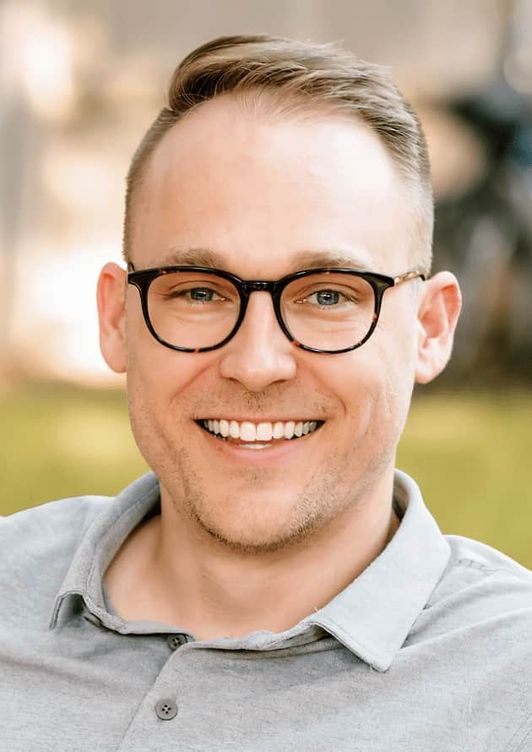 Photo of Aaron Francis